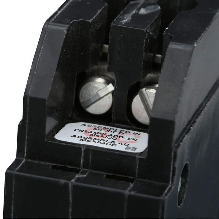 Square D Homeline 15-Amp 1-Pole Tandem Circuit Breaker