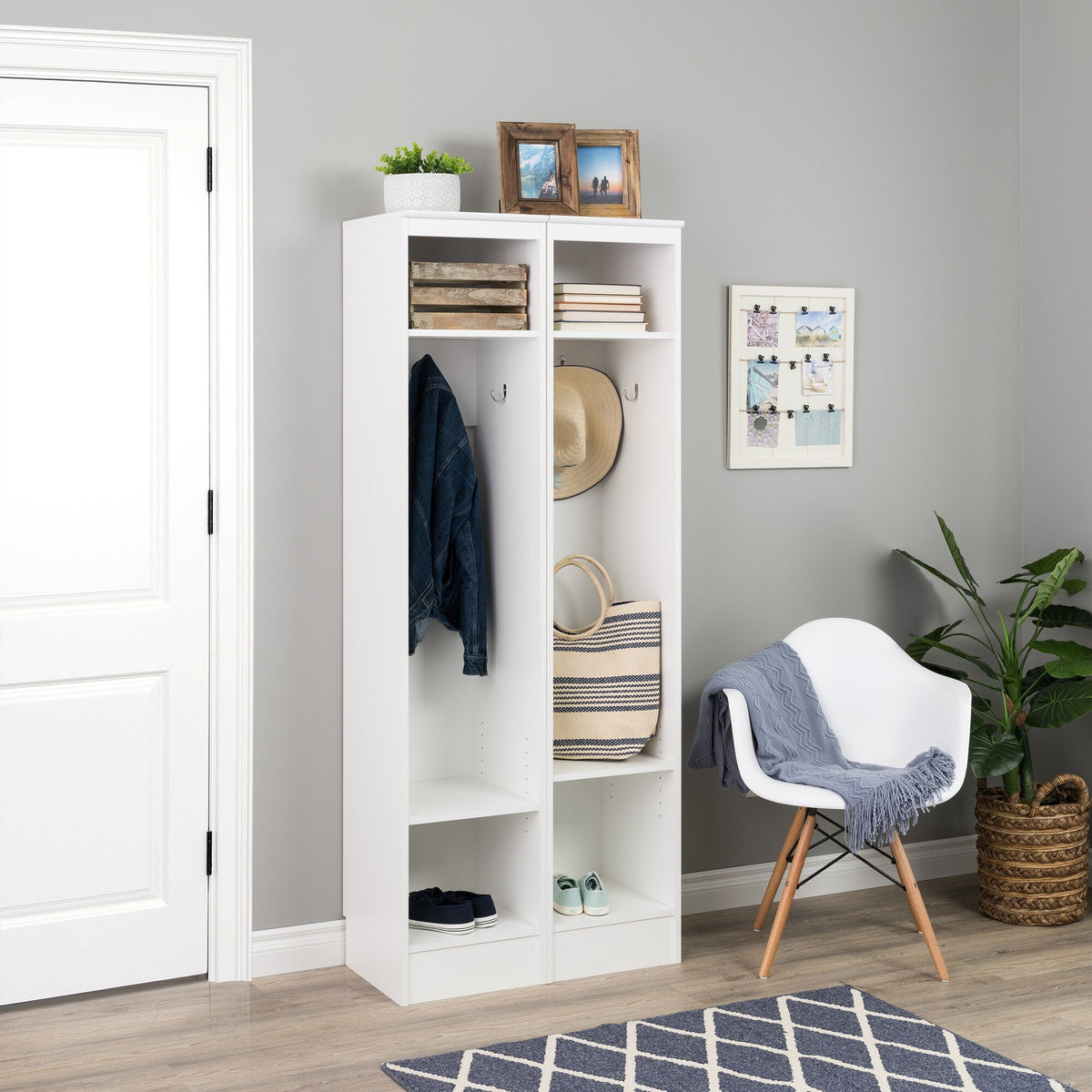 Prepac Entryway Modern 29.5-in White Composite Hall Tree