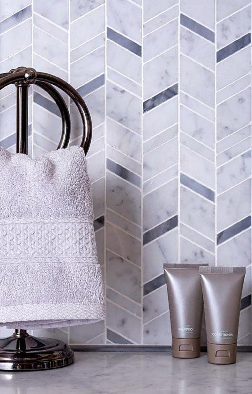 Apollo Tile Indigo Gray and White 11-in x 13-in Polished Natural Stone Marble Herringbone Patterned Floor and Wall Tile (4.95-sq. ft/ Carton)