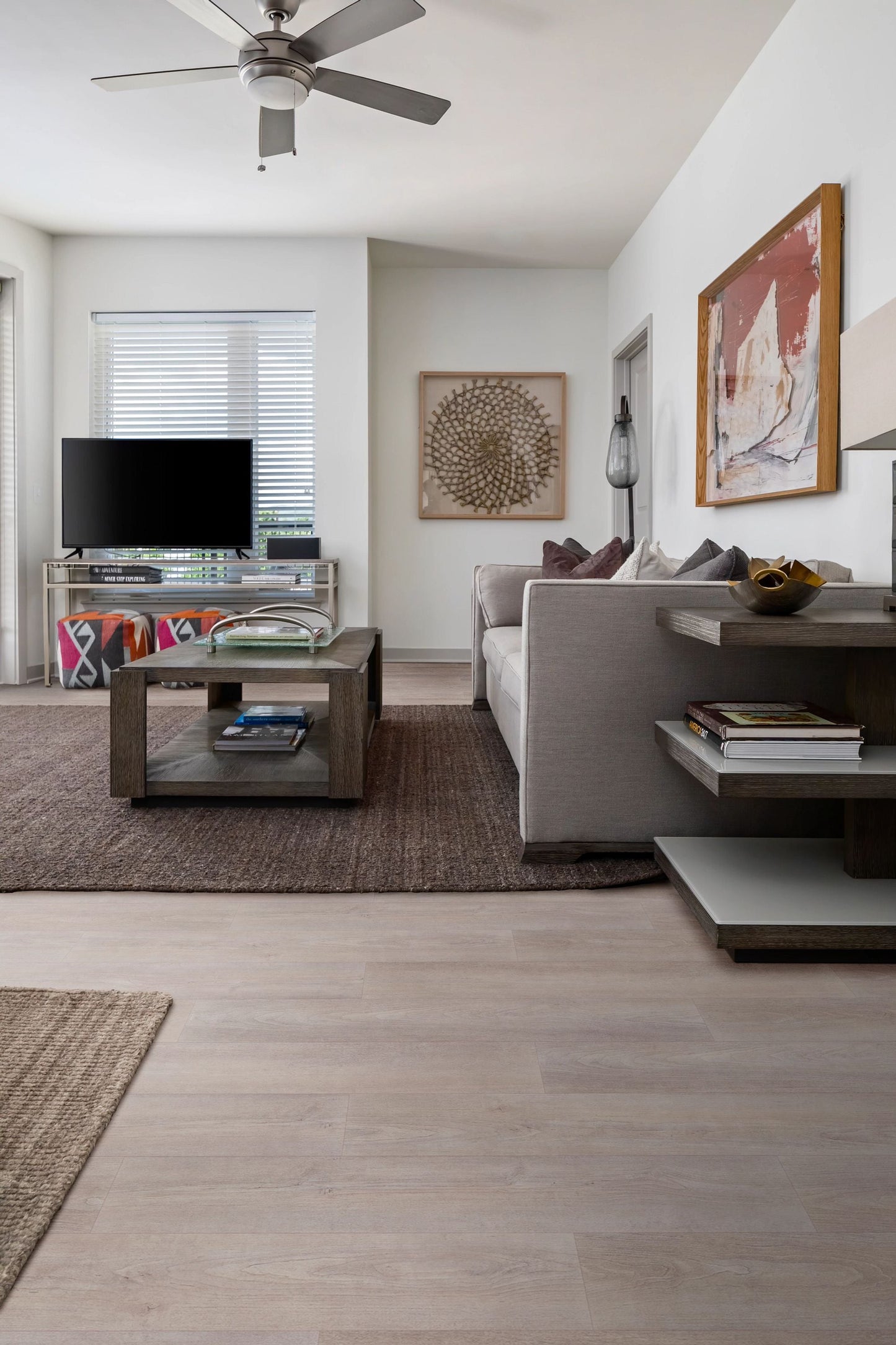 Shaw Farrier Plus 20 M Neutral Walnut Gray 20-mil x 7-in W x 48-in L Waterproof Interlocking Luxury Vinyl Plank Flooring (27.73-sq ft/ Carton)