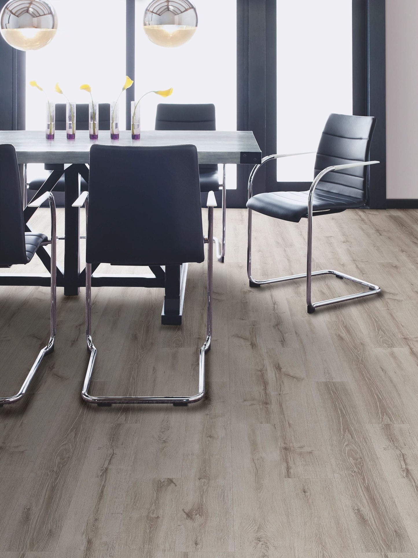 Shaw Farrier Plus 20 M Sandy Oak White 20-mil x 7-in W x 48-in L Waterproof Interlocking Luxury Vinyl Plank Flooring (27.73-sq ft/ Carton)