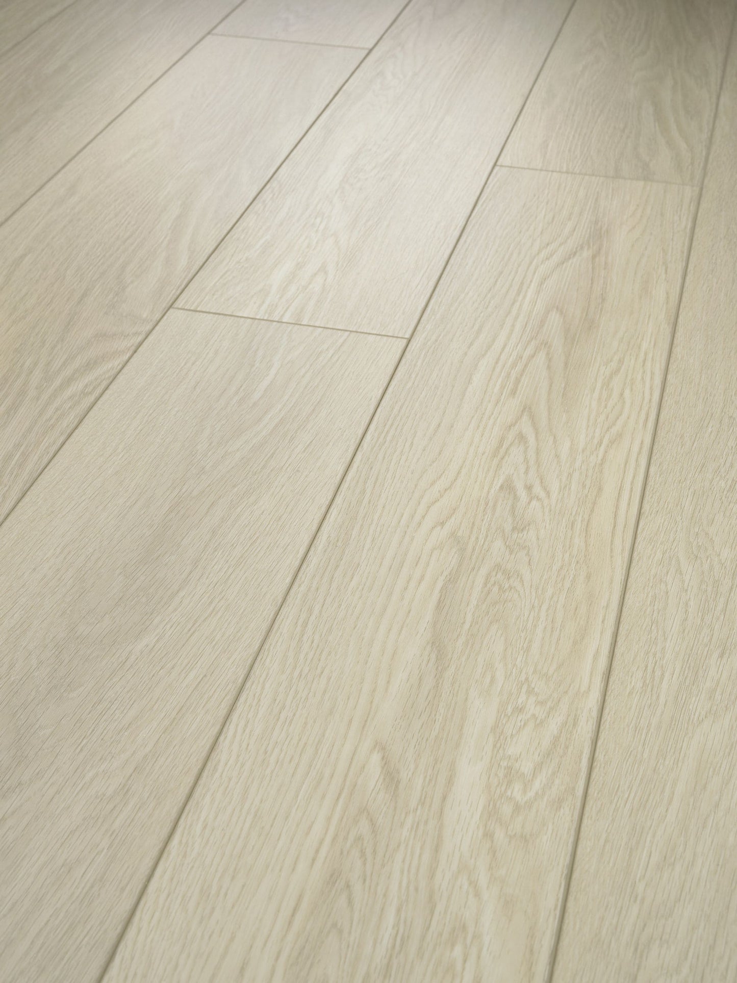 Shaw Brillance Plus Grain Oak White 12-mil x 7-in W x 48-in L Waterproof Interlocking Luxury Vinyl Plank Flooring (23.64-sq ft/ Carton)