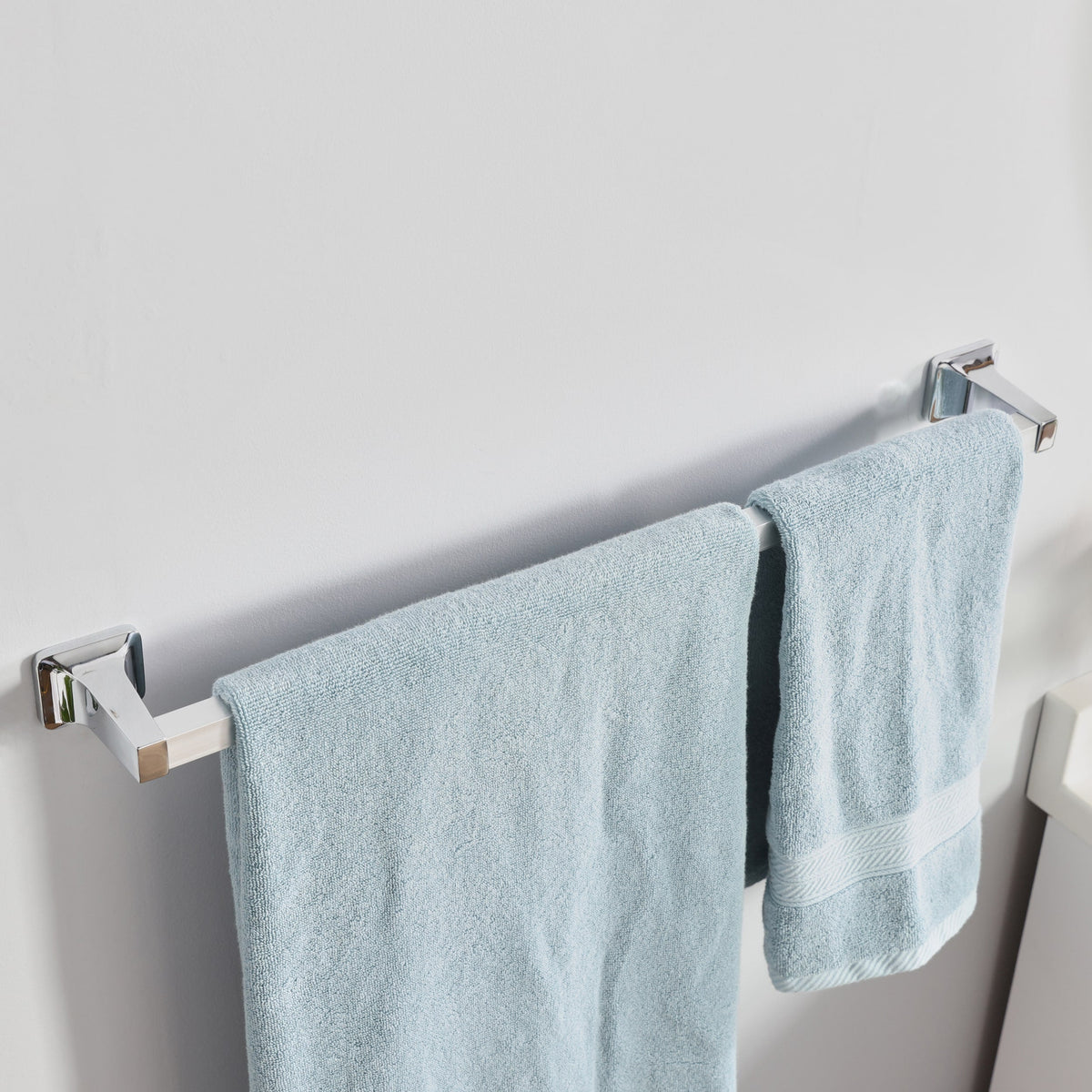 Project Source Seton 24-in Chrome Wall Mount Single Towel Bar
