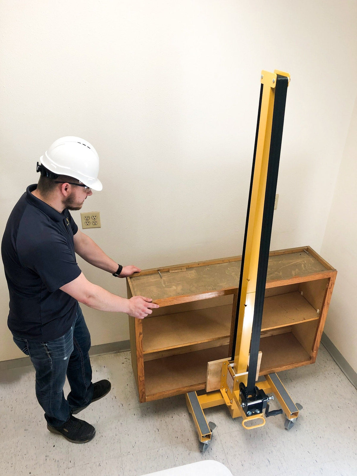 Cabinetizer Cabinet Lift Model 72 25-in L x 25-in W Carbon/Steel Contractor Lift