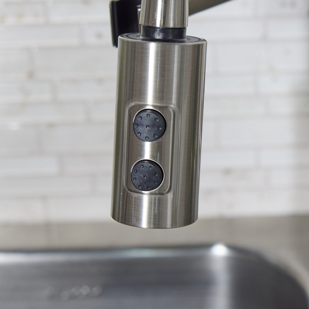 Project Source Brushed Nickel 1-Handle Deck-Mount Pull-Down Kitchen Faucet with Deck Plate