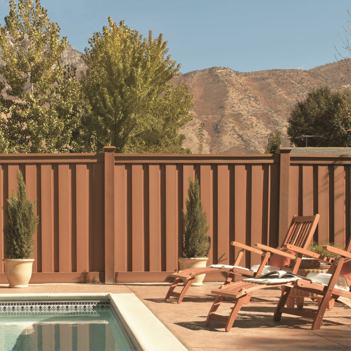Trex Fencing 4-in x 7-in W x 8-ft L Saddle Composite Fence Rail