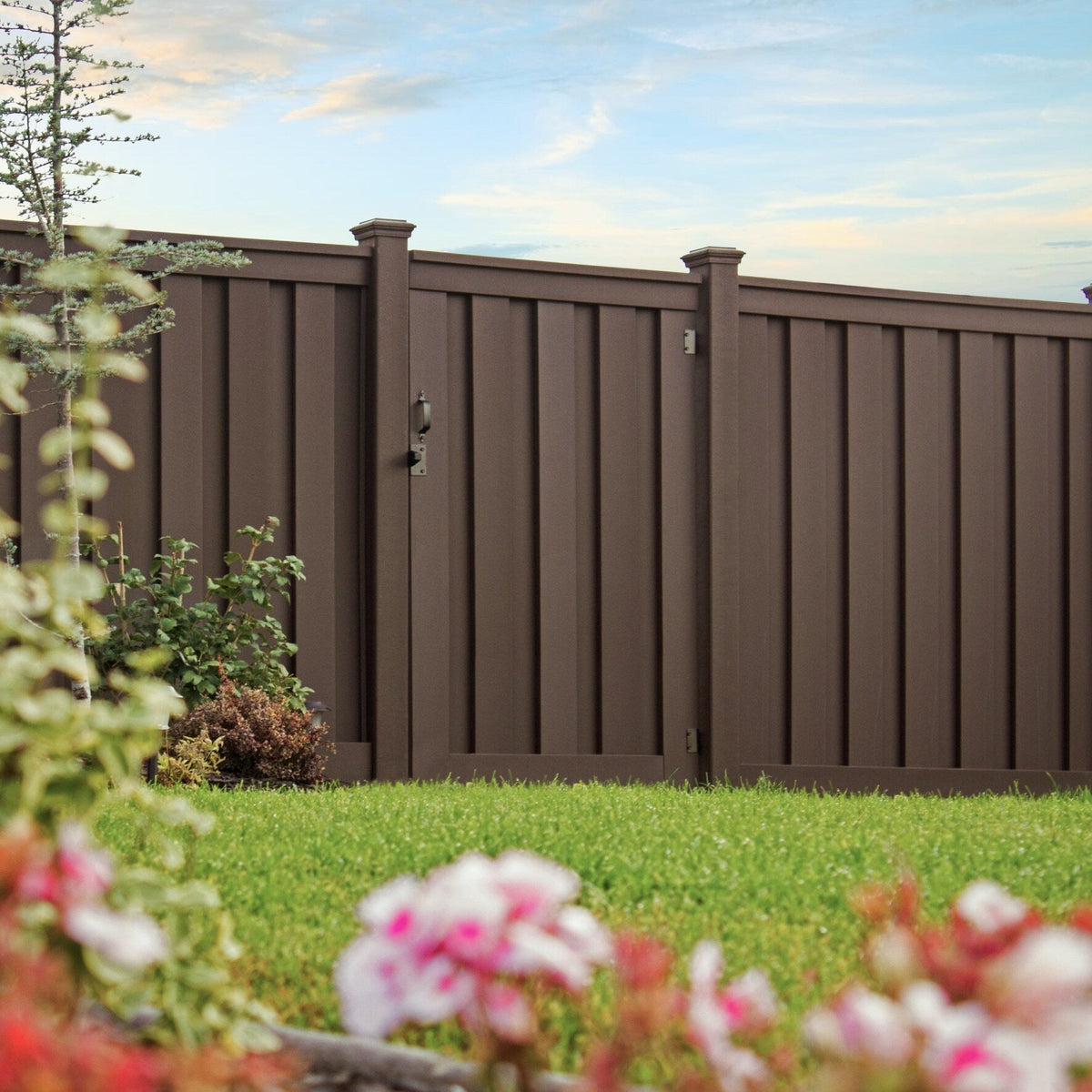 Trex Fencing Seclusions 8-ft H x 4-ft W Woodland Brown Residential Composite Fence Gate with Hardware