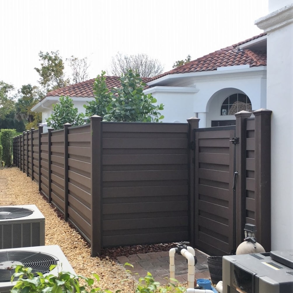 Trex Fencing Horizons 6-ft H x 4-ft W Woodland Brown Residential Composite Fence Gate with Hardware
