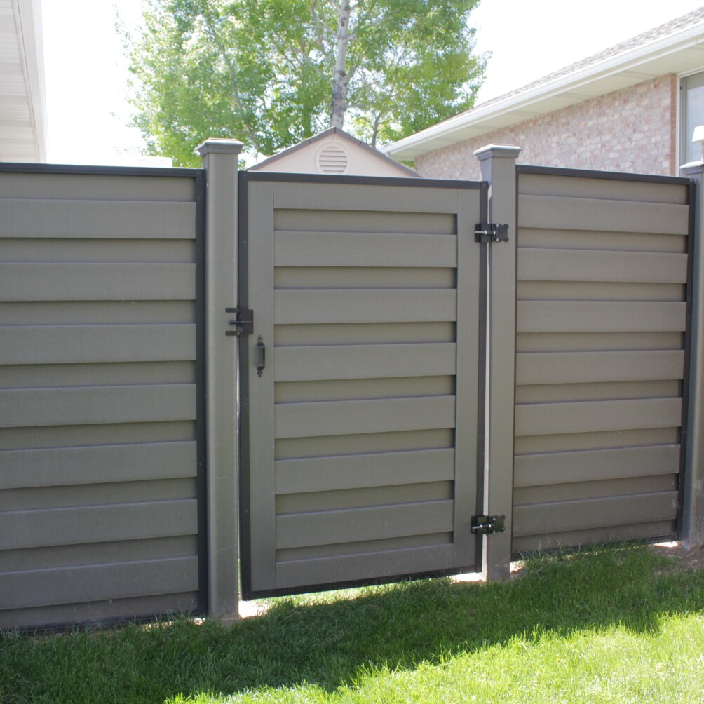 Trex Fencing Horizons 6-ft H x 4-ft W Winchester Grey Residential Composite Fence Gate with Hardware