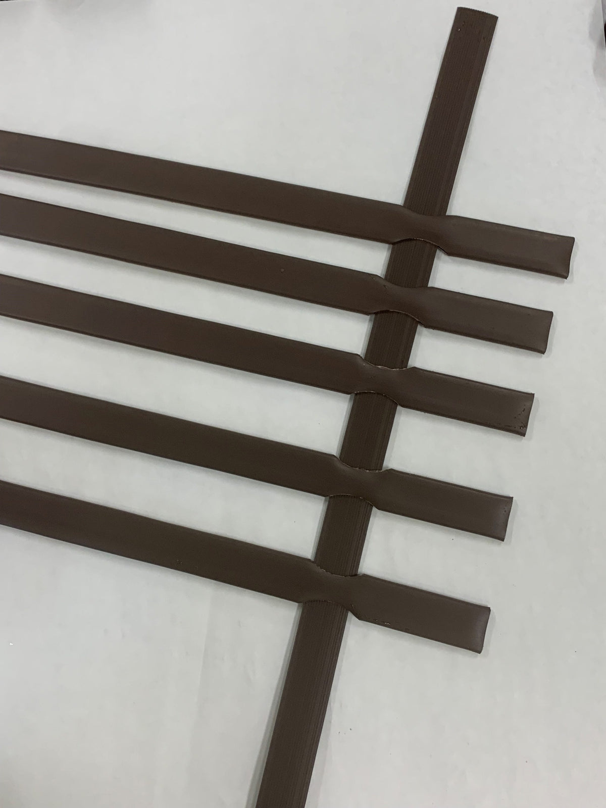 Pexco 8-ft H x 1-in W Brown Polyethelene Privacy Chain Link Fence Slat 82-Pack
