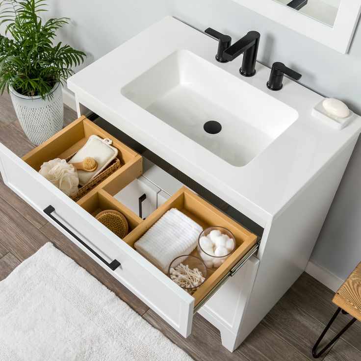 Style Selections Potter 30-in White Single Sink Bathroom Vanity with White Cultured Marble Top