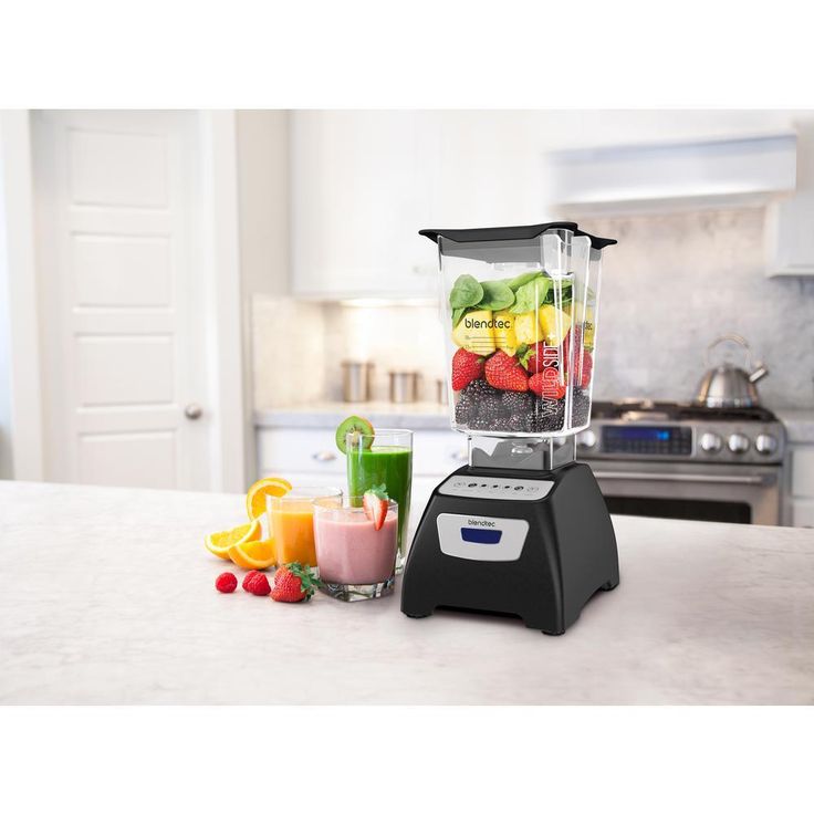 Classic 570 90 oz. 3-Speed, Pulse and 2-programmed buttons Black Blender