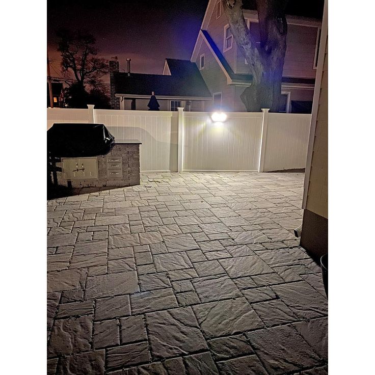 Nitelighter White Solar Powered Motion Activated Outdoor LED Area Spotlight with Daylight Sensor and 3 Adjustable Lamps