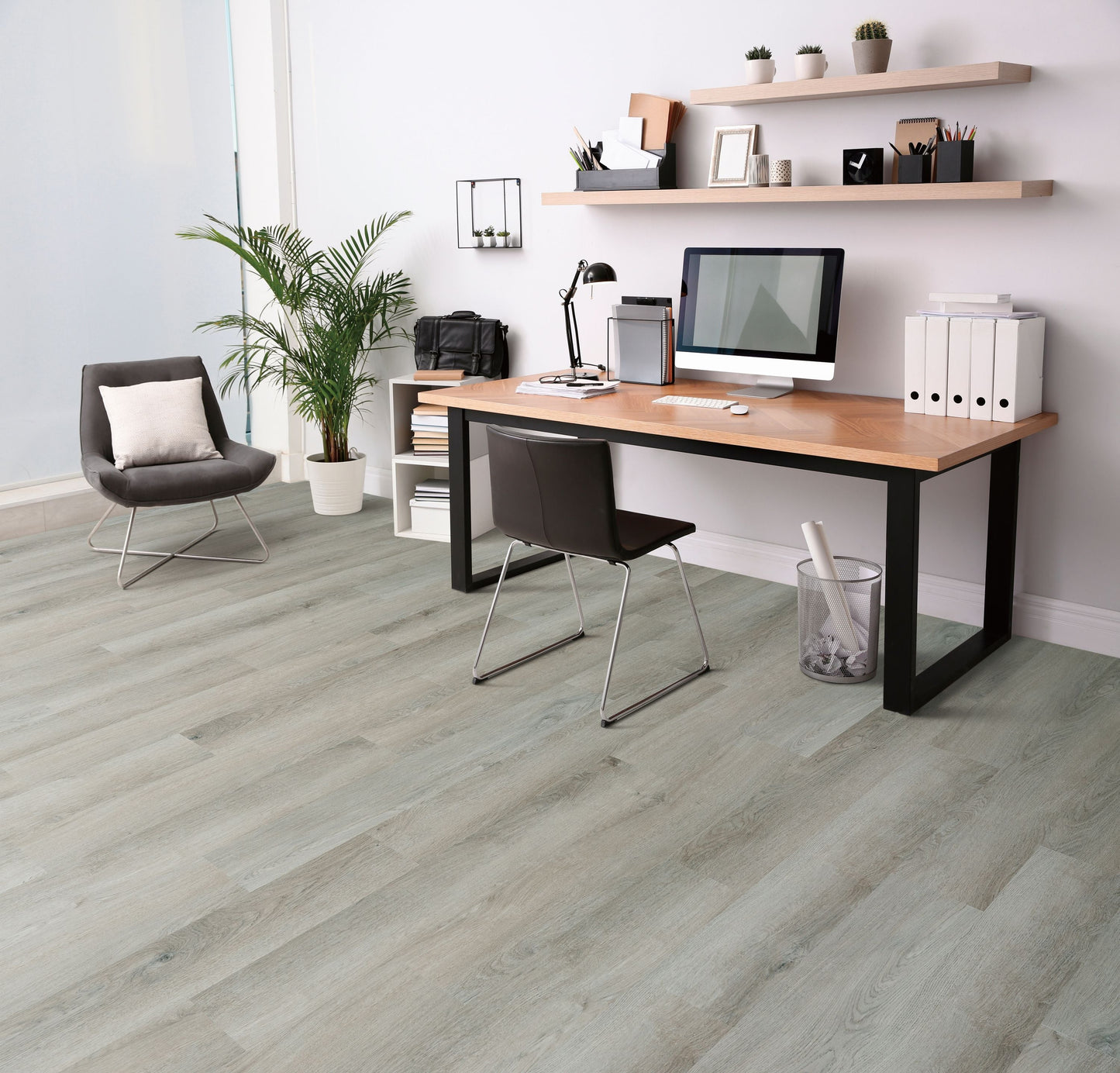 Style Selections Slate Oak 6-in W x 36-in L x 4.4-mm Thick Waterproof Interlocking Luxury Vinyl Plank Flooring, 22.17-sq ft Carton