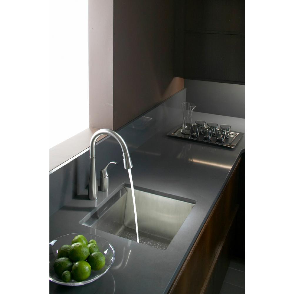 Simplice Single-Handle Pull-Down Sprayer Kitchen Faucet in Vibrant Stainless - Super Arbor