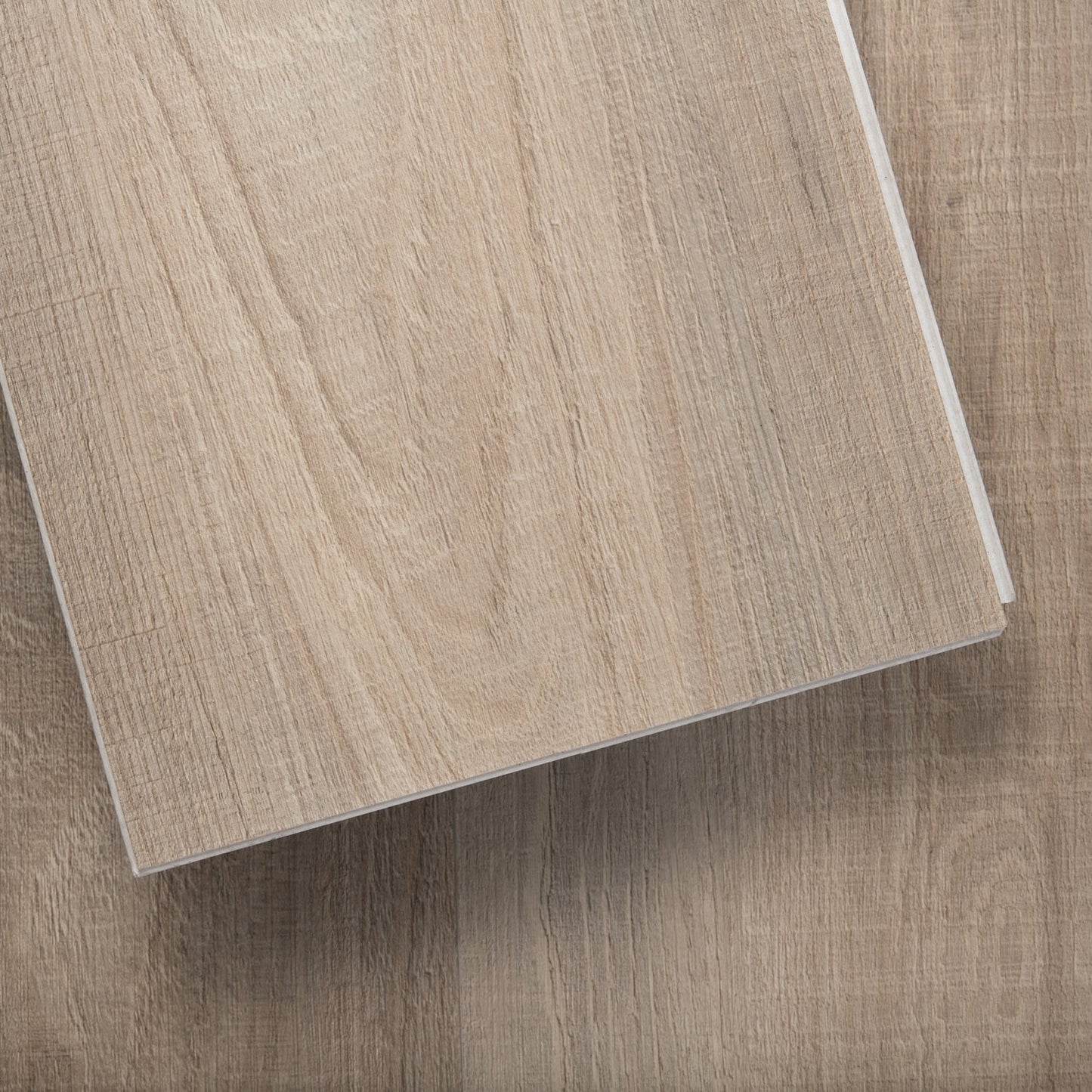 Lucida USA Maxcore Carnelian 7-3/32-in Wide x 5-1/2-mm Thick Waterproof Interlocking Luxury Vinyl Plank Flooring (24.5-sq ft)