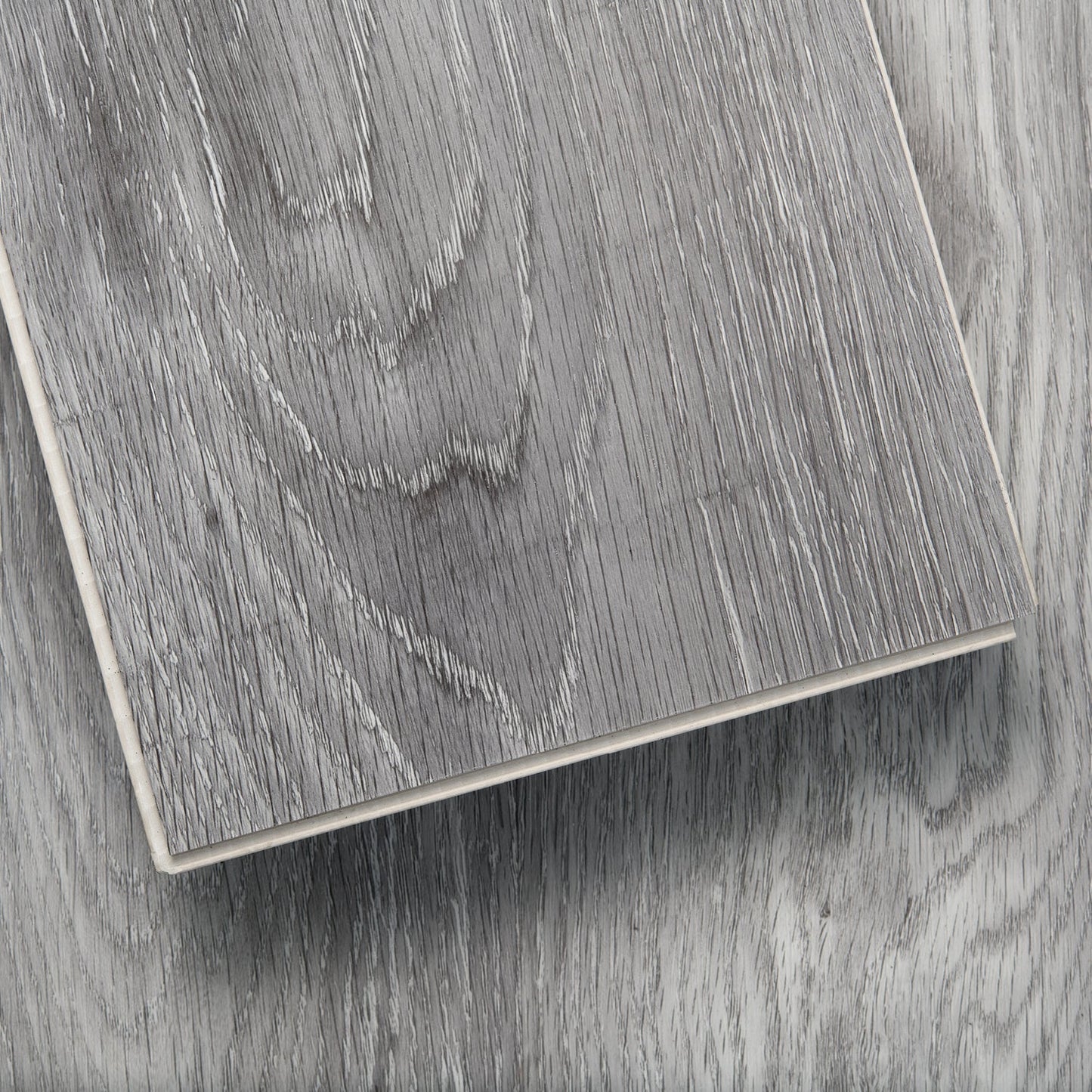 Lucida USA Maxcore Andesite 7-3/32-in W x 5-1/2-mm T Waterproof Interlocking Luxury Vinyl Plank Flooring, 24.5-sq ft/Carton