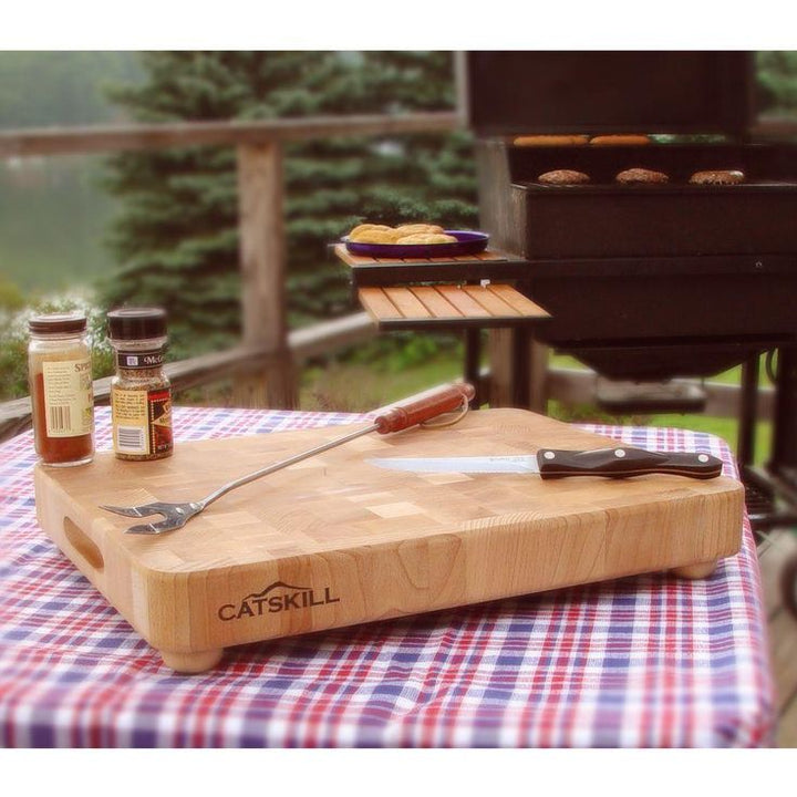 Hardwood Cutting Board with Feet