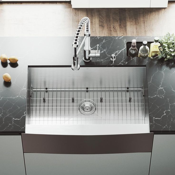 Camden Stainless Steel 33 in. Single Bowl Farmhouse Apron-Front Kitchen Sink with Strainer and Stainless Steel Grid