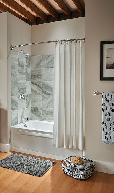 Moen Iso 18-in Chrome Wall Mount Single Towel Bar