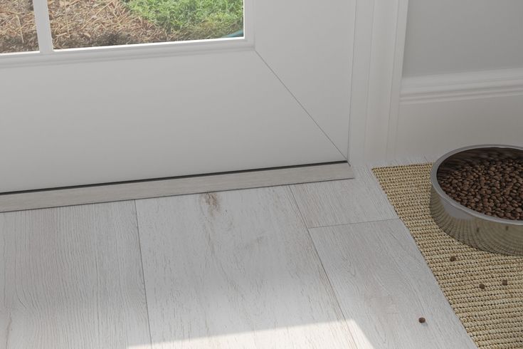 CALI Legends Saltwater Oak Vinyl Accessories Threshold Saltwater Oak 0.47-in T x 1.73-in W x 72.83-in L Vinyl Threshold