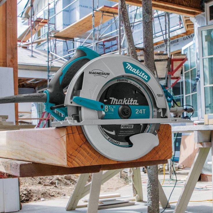15 Amp 8-1/4 in. Magnesium Circular Saw