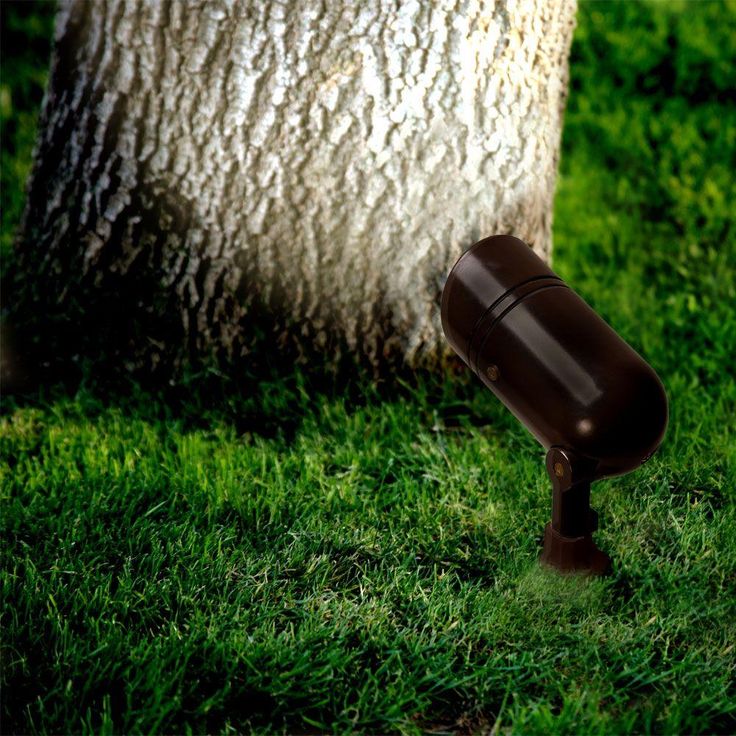 BELL Weatherproof Portable LED Spike Light