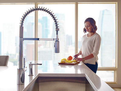 Moen Align Single-Handle Pre-Rinse Spring Pull-Down Kitchen Faucet with Power Clean, Spot Resist Stainless (5923SRS)