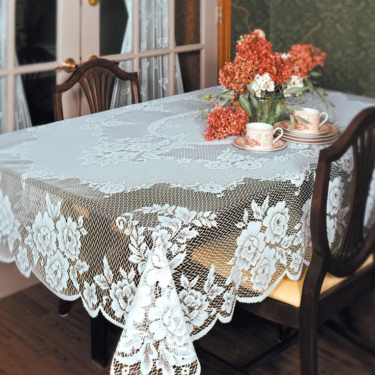 Victorian Rose Rectangle White Polyester Tablecloth