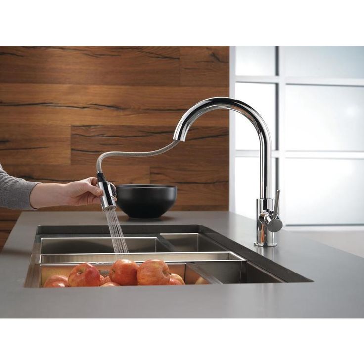 Delta Trinsic Chrome 1-Handle Deck-Mount Pull-Down Handle Kitchen Faucet