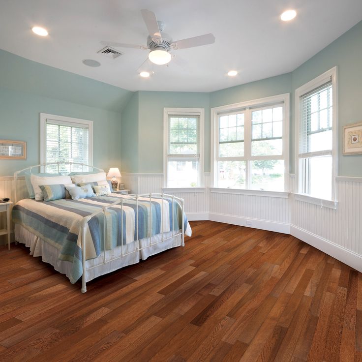 Style Selections Style Selections Hardwood 5-in Gunstock Oak Smooth/Traditional Engineered Hardwood Flooring (19.69-sq ft)