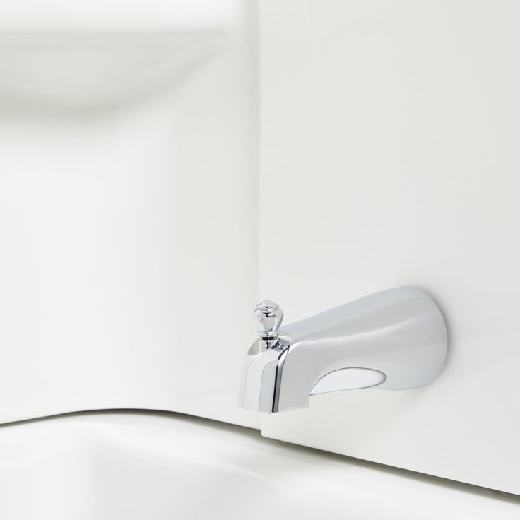 Moen Polished Chrome Bathtub Spout with Diverter