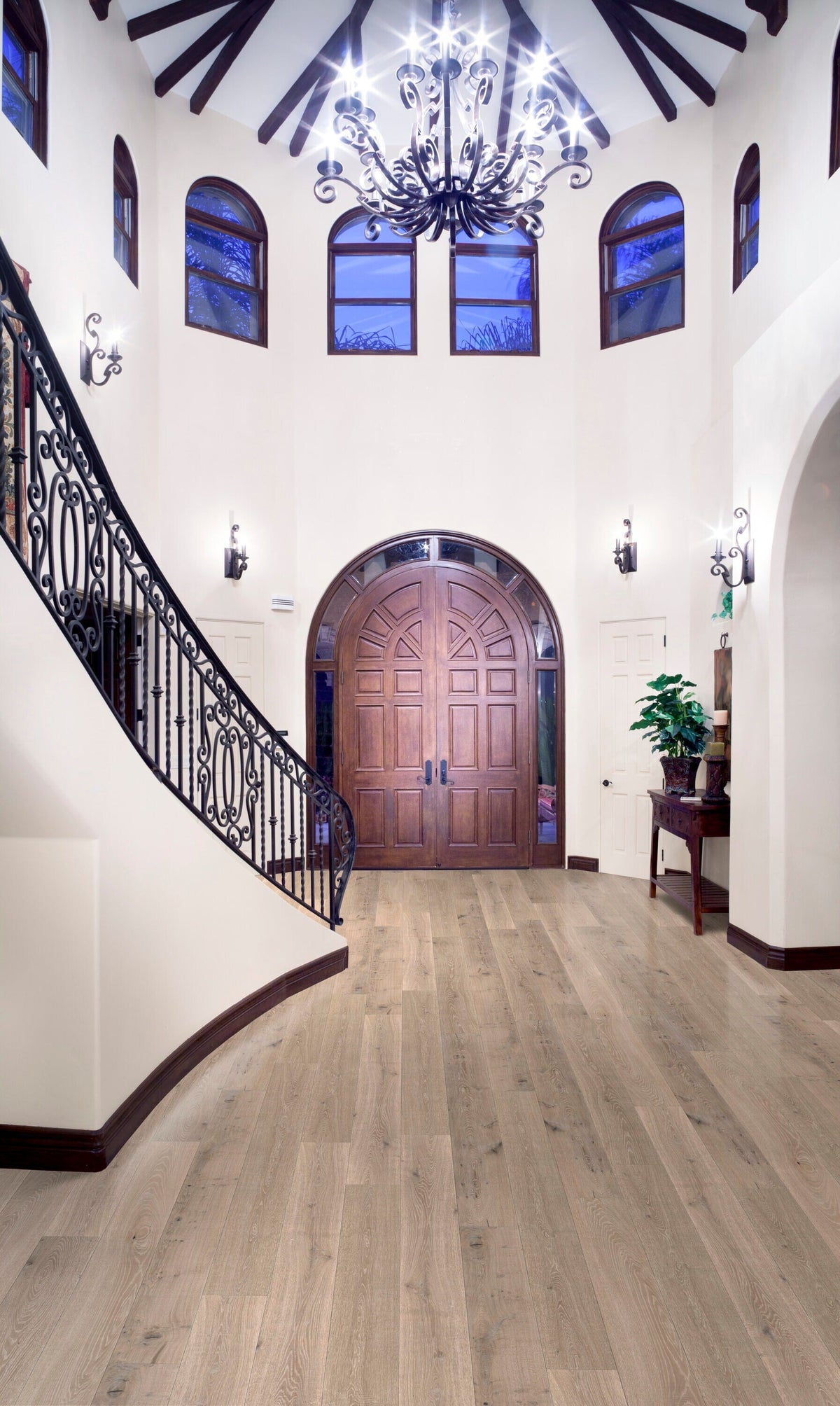 CALI Hardwoods Meritage 9.5-in Sauvignon Oak Wirebrushed Engineered Hardwood Flooring (34.1-sq ft/carton)