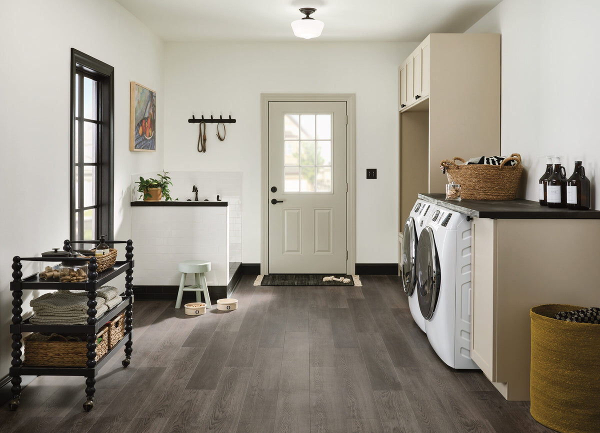 STAINMASTER PetProtect Lockhart Oak 7-mm x 7-in W x 48-in L Waterproof Interlocking Luxury Vinyl Plank Flooring (19.22-sq ft/case)