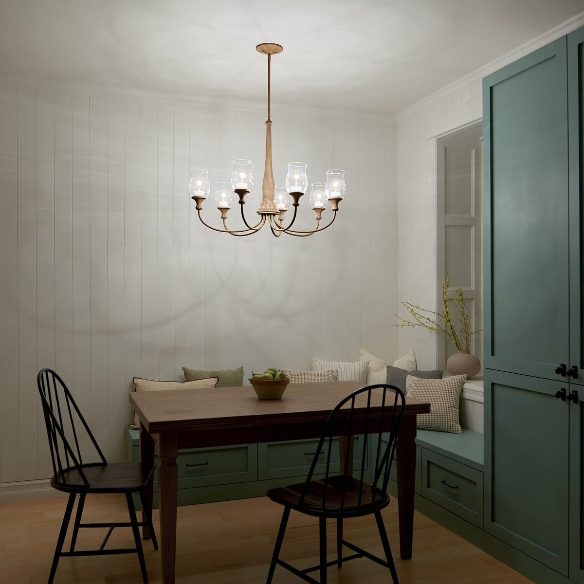 Kichler Melis 7-Light Brown Farmhouse Chandelier