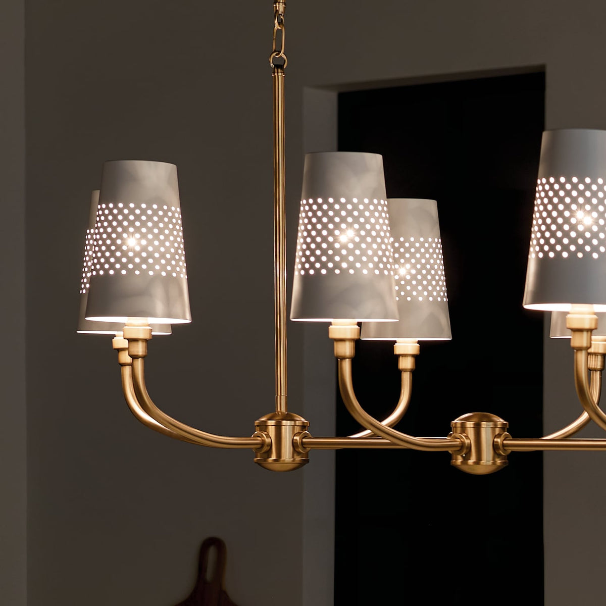 Kichler Adeena 8-Light Brushed Traditional Chandelier