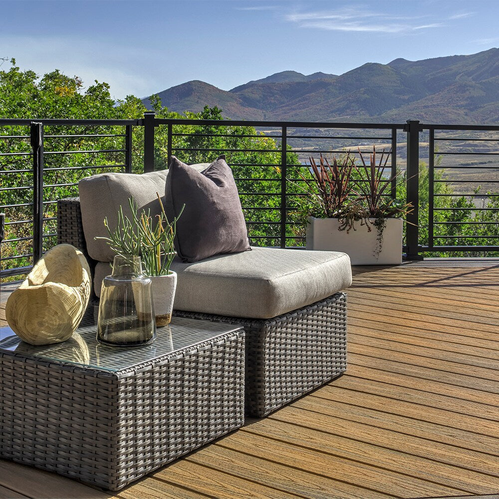 Trex Signature Railing 2.5-in x 2.5-in x 3-1/4-ft Charcoal Black Aluminum Deck Post