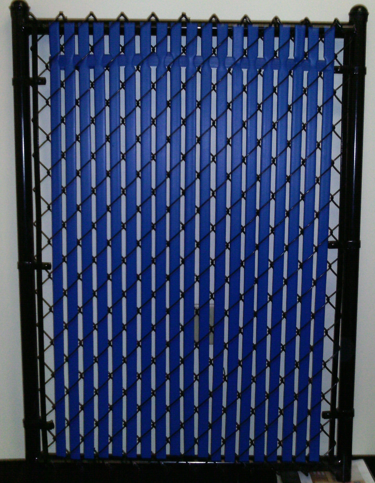 Pexco 6-ft H x 1-in W Blue Hdpe Chain Link Fence Slat 82-Pack