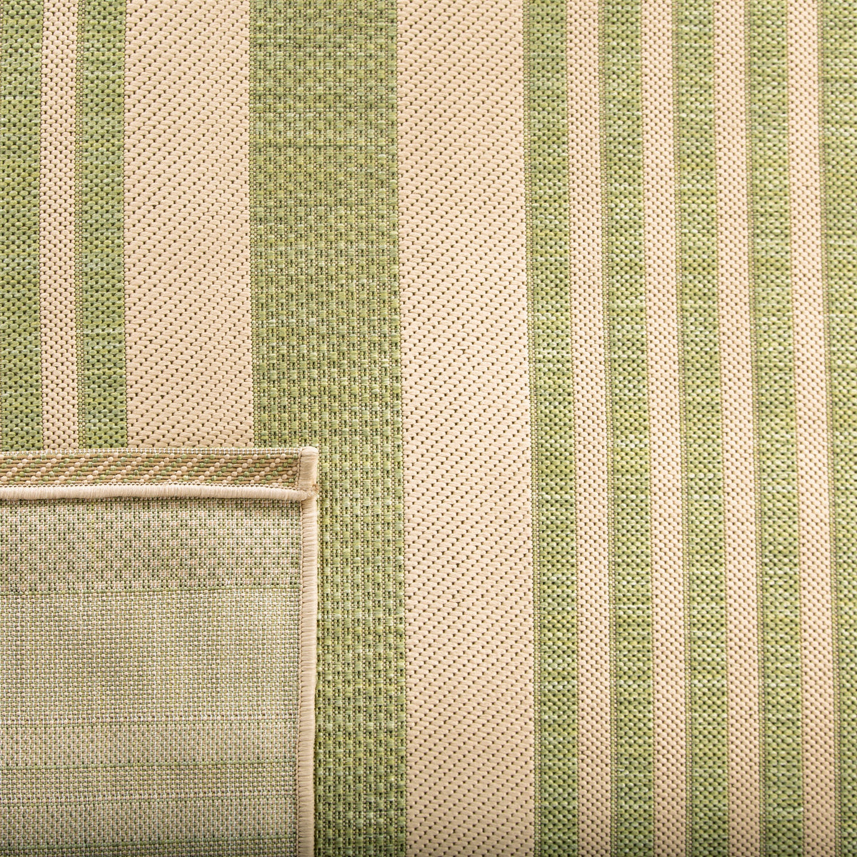 Safavieh Courtyard Dobby 5 x 8 Beige/Sweet Pea Indoor/Outdoor Stripe Coastal Area Rug