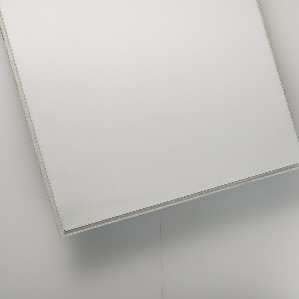 Lucida USA MonoCore Marshmallow White 22-mil x 5-4/5-in W x 36-in L Waterproof Interlocking Luxury Vinyl Plank Flooring (13-sq ft/ Carton)