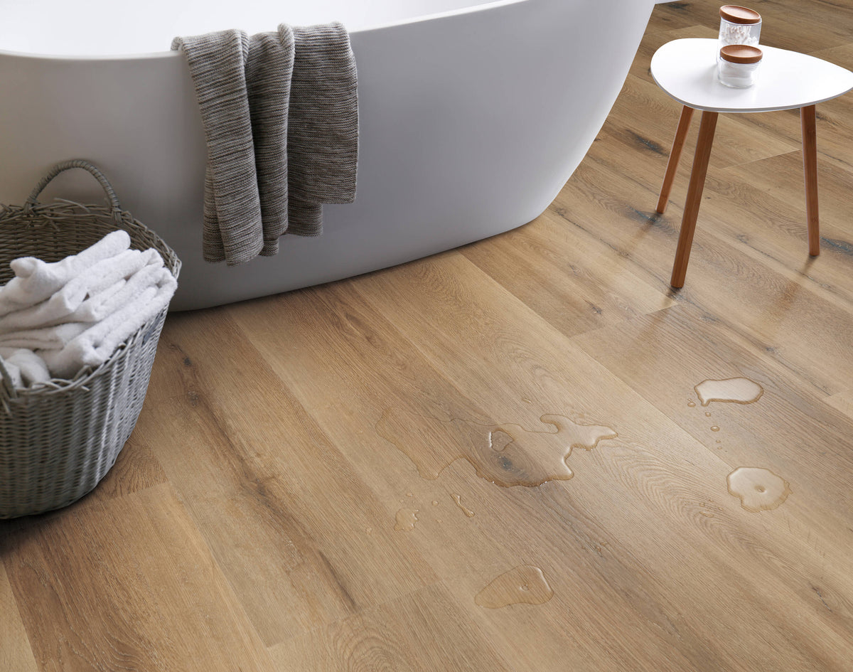 STAINMASTER PetProtect Arendal 7-mm x 9-in W x 60-in L Waterproof Interlocking Luxury Vinyl Plank Flooring (22.38-sq ft/case)