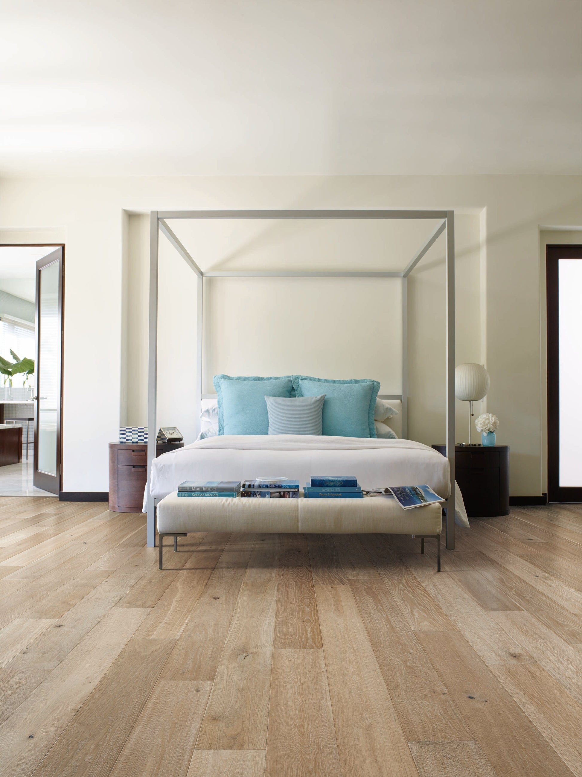 Villa Barcelona White oak Montilla hardwood flooring — installed room view