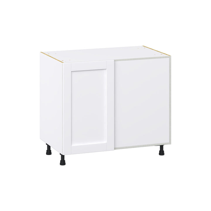 Hugo&Borg Rosemont 39-in W x 34.5-in H x 24-in D Glacier White Blind Corner Base Fully Assembled Cabinet (Flat Panel Shaker Style)