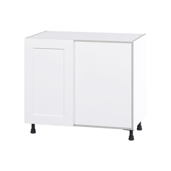 Hugo&Borg Jolie 39-in W x 34.5-in H x 24-in D Warm White Blind Corner Base Fully Assembled Cabinet (Flat Panel Shaker Style)