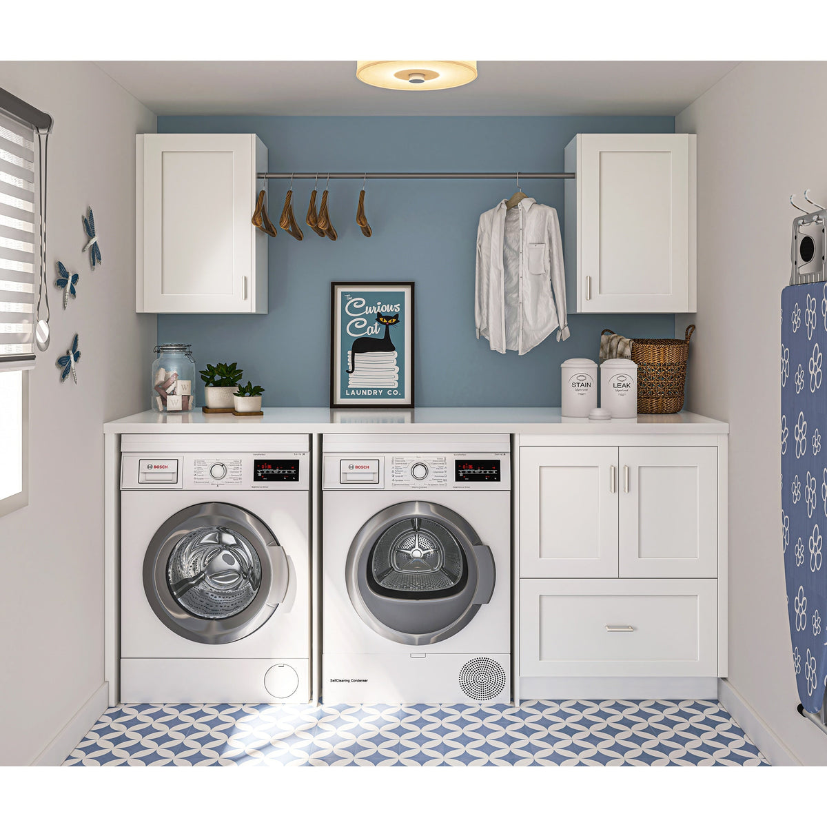 Hugo&Borg 21-in W x 34.5-in H x 24-in D Warm White 3-Drawer Base Fully Assembled Cabinet (Recessed Panel Style)
