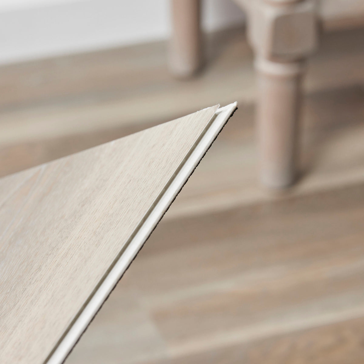 Lucida USA Maxcore Jasper Gray 28-mil x 7-3/32-in W x 48-in L Waterproof Interlocking Luxury Vinyl Plank Flooring (24.5-sq ft/ Carton)