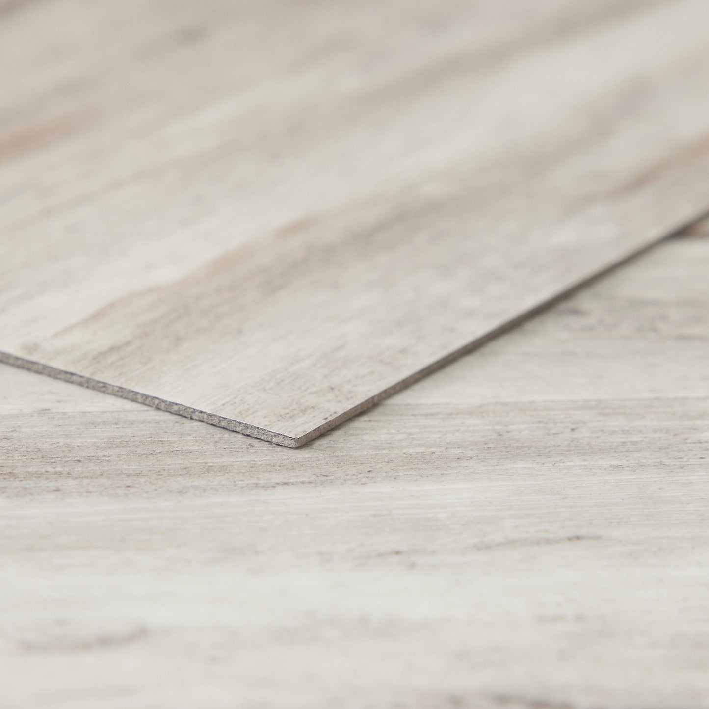 Lucida USA PresCore Snowcap 6-in W x 36-in L x 2-mm Thick Waterproof Luxury Vinyl Plank Flooring, 12-mil Wear Layer (54-sq ft Carton)