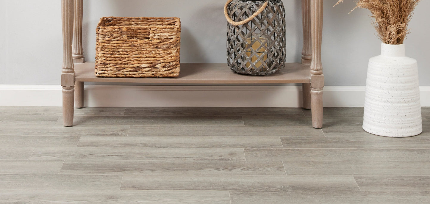 Lucida USA Decocore Soft Gray 5-4/5-in W x 25-in L x 7-mm Thick Waterproof Interlocking Luxury Vinyl Plank Flooring, 22-mil Wear Layer (14.5-sq ft Carton)