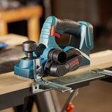 Bosch 3-Amp 18-Volt Handheld Planer, 3.25-in Width, PLH181B