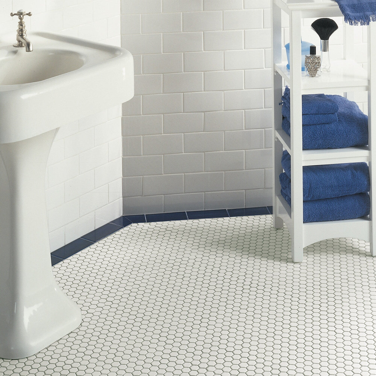 American Olean Profiles 100-Pack Ice White Gloss 3-in x 6-in Glossy Ceramic Subway Wall Tile